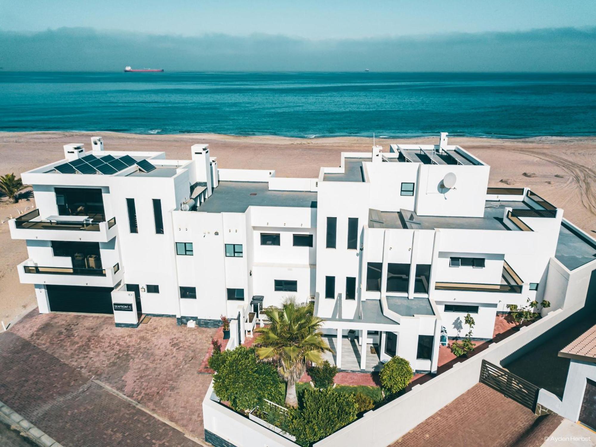Seafrontc Apartment Swakopmund Exterior photo